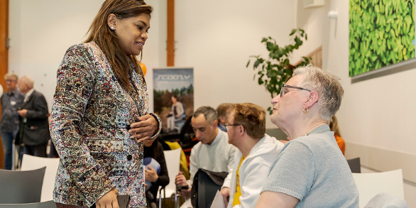 Kavita Parbhudaya in gesprek op de innovatieve demo-dag