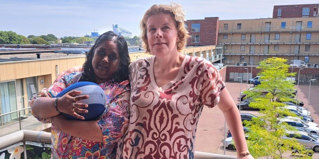 Esther en Razia