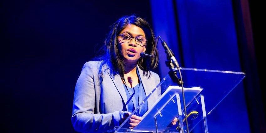 ICT Health 2020, Kavita Parbhudayal, wethouder Zorg, Jeugd en Volksgezondheid, op podium
